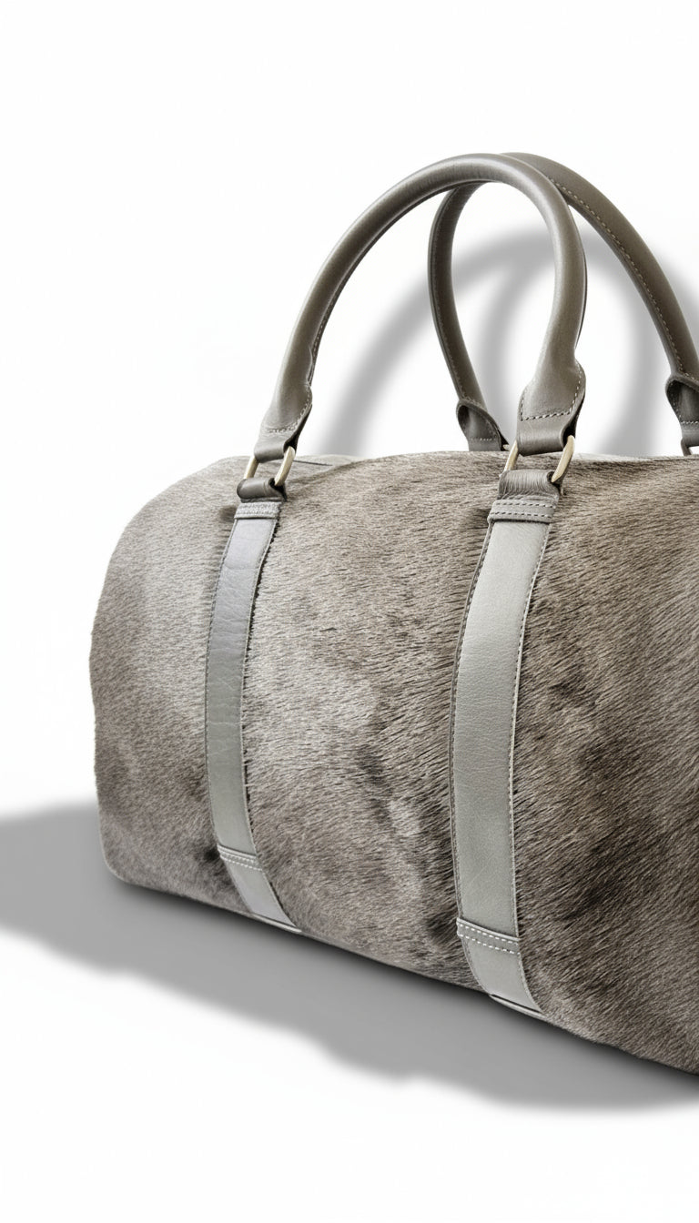 Wildebeest travel bag